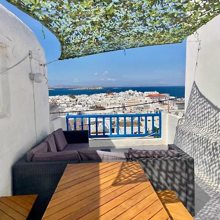 Elenitas Town House With Veranda And Sea View