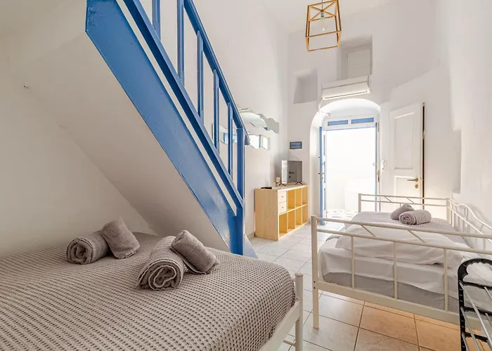 Elenitas Town House With Veranda And Sea View